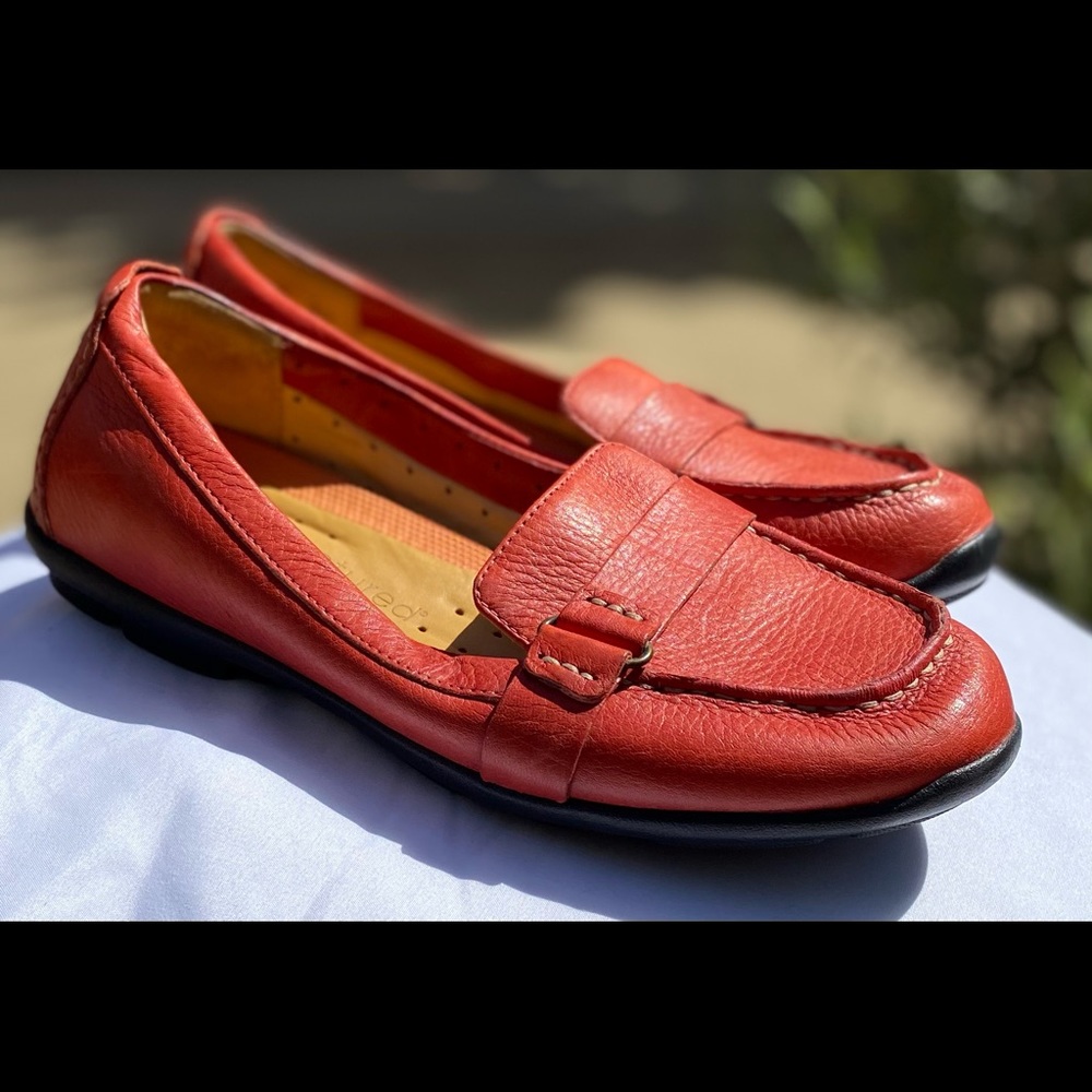 NW Clarks Structured Leather Loafers, Sz 6M